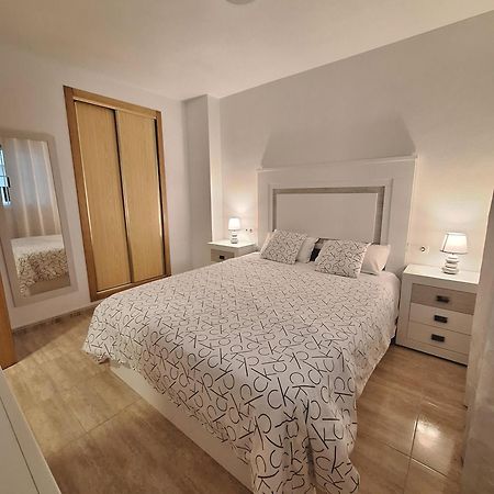 M&R Trini Beach, Parking Privado Torrevieja Luaran gambar
