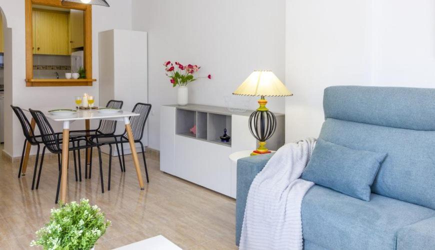 M&R Trini Beach, Parking Privado Torrevieja Luaran gambar
