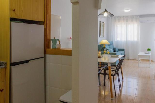 M&R Trini Beach, Parking Privado Torrevieja Luaran gambar