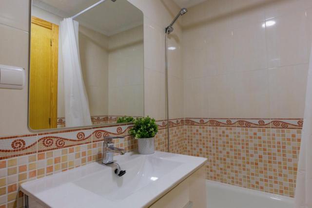 M&R Trini Beach, Parking Privado Torrevieja Luaran gambar